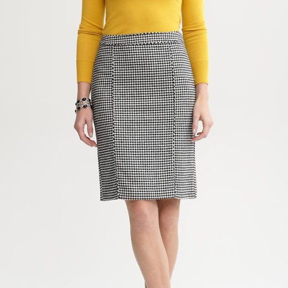 Banana Republic Skirts | Banana 